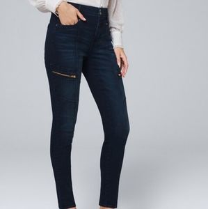 White black market skinny ankle Jean